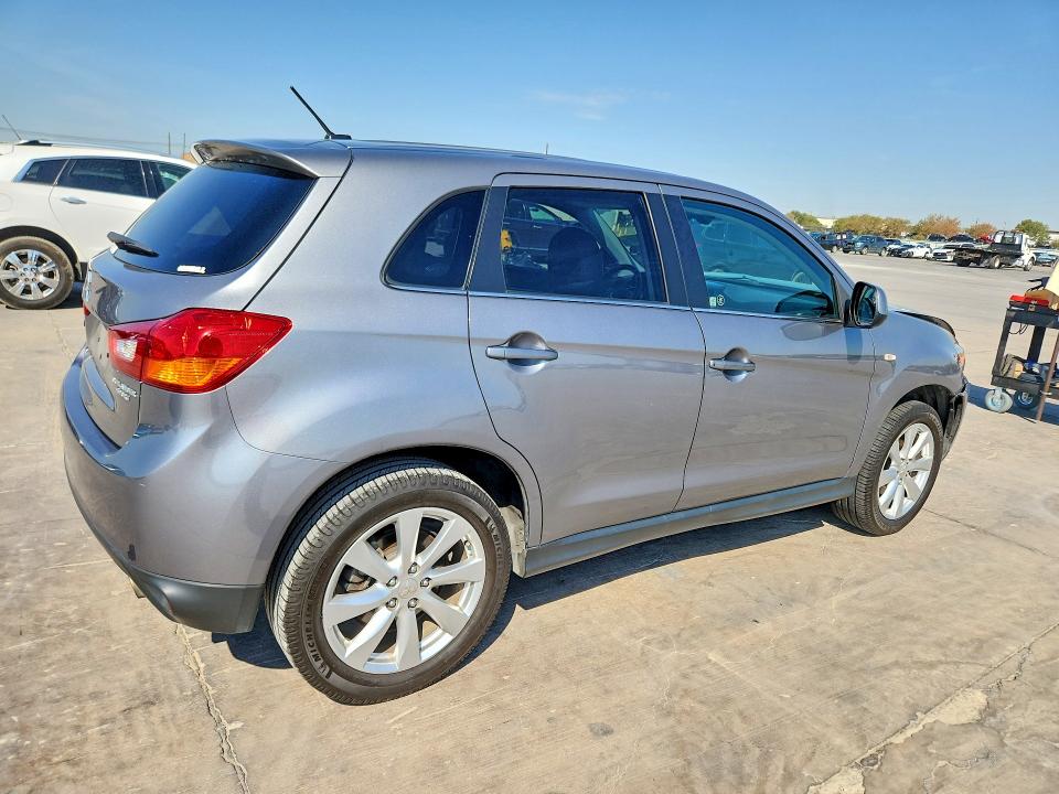 Снимка 3 от търг – 2015 MITSUBISHI OUTLANDER SPORT с VIN 4A4AP4AUXFE034279