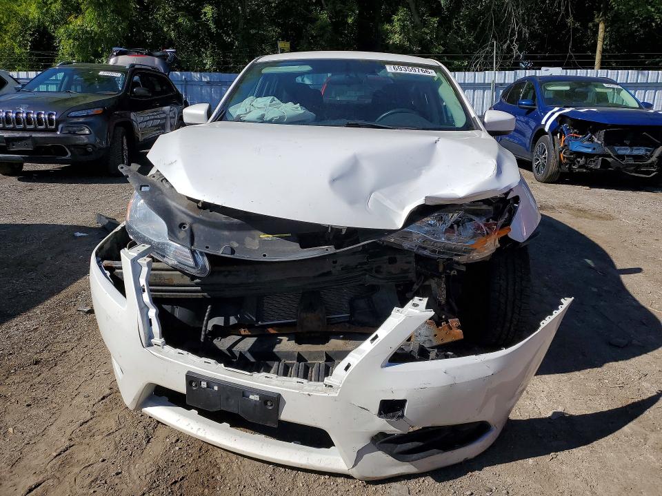 Photo 5 from auction – 2015 NISSAN SENTRA with VIN 3N1AB7AP8FL645996