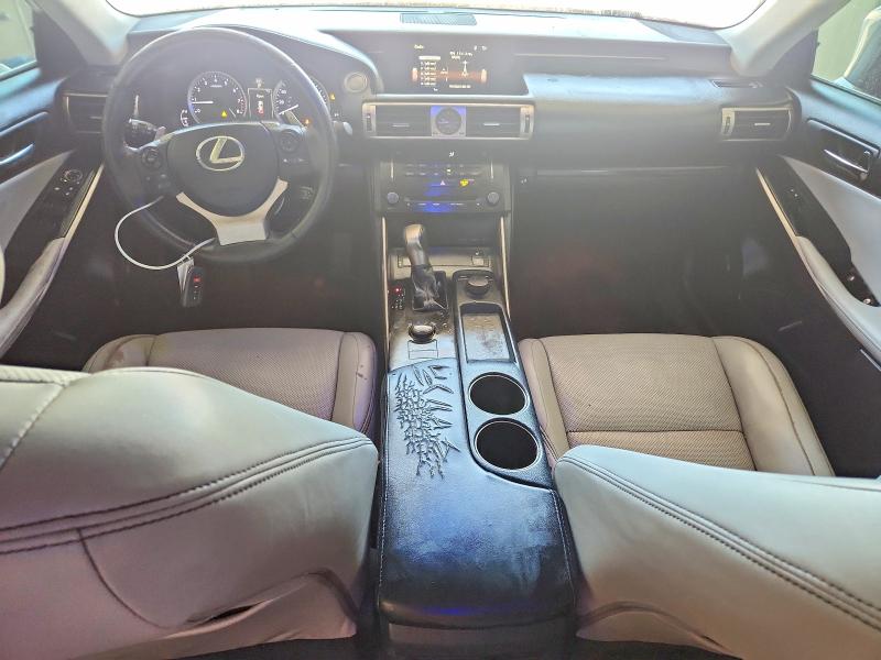 Photo 8 from auction – 2014 LEXUS IS with VIN JTHBF1D29E5019860