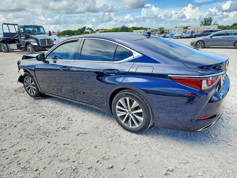 صورة رقم 2 من المزاد - 2020 LEXUS ES مع VIN 58ADZ1B14LU081198