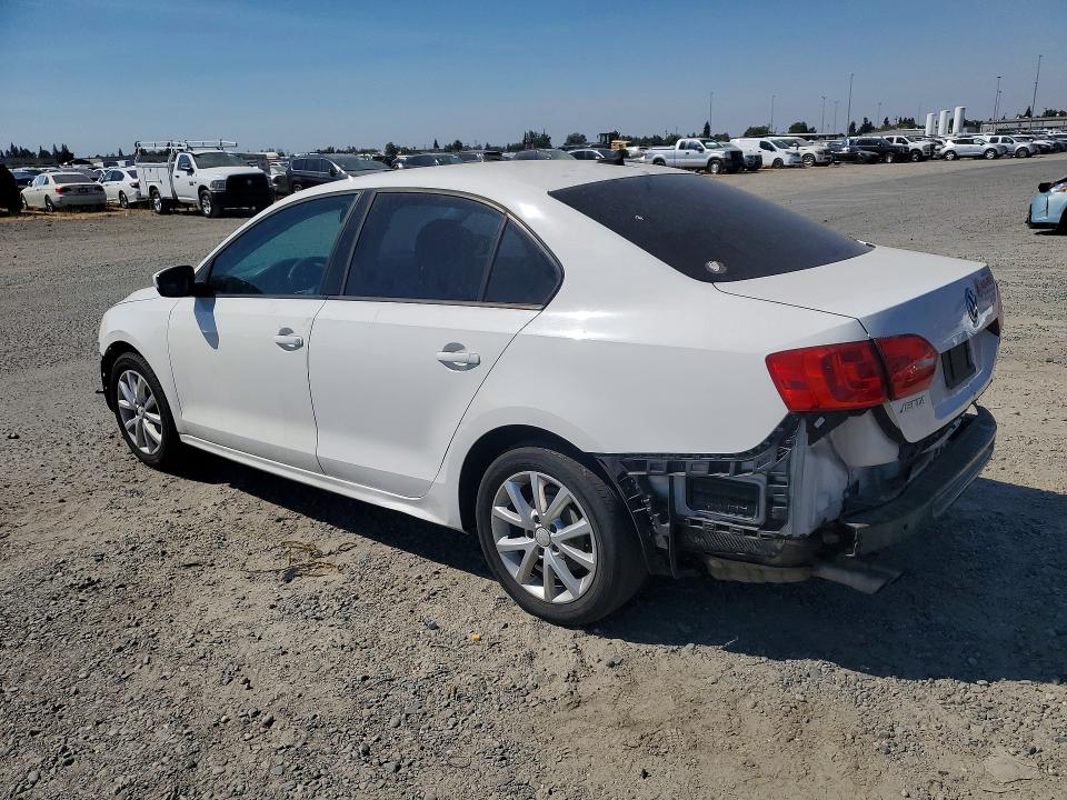 Photo 2 from auction – 2011 VOLKSWAGEN JETTA with VIN 3VWDZ7AJ8BM314872
