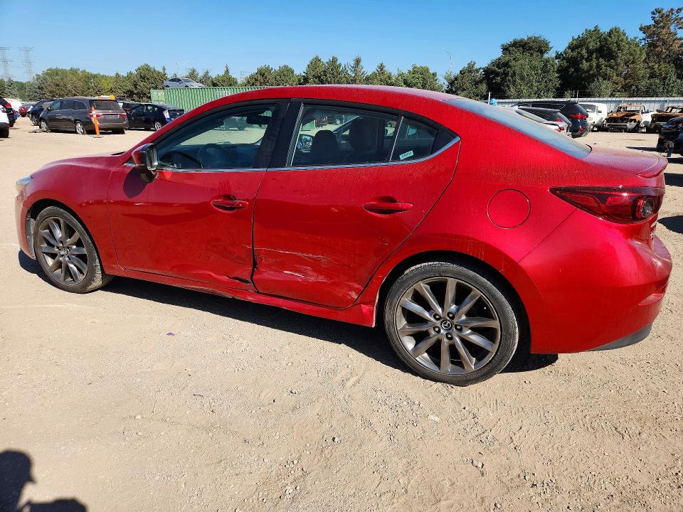 Снимка 2 от търг – 2018 MAZDA 3 с VIN 3MZBN1V34JM208736