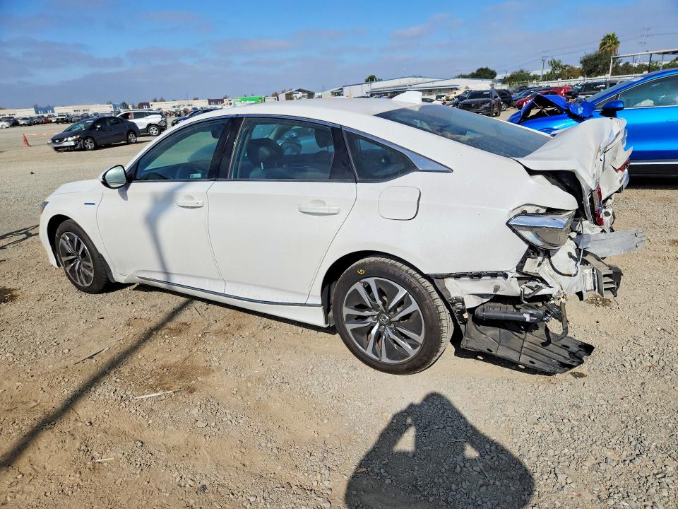 Снимка 2 от търг – 2019 HONDA ACCORD с VIN 1HGCV3F51KA009985