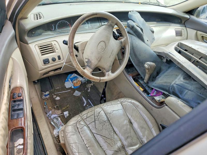Photo 8 from auction – 2000 TOYOTA AVALON with VIN 4T1BF28B0YU038742