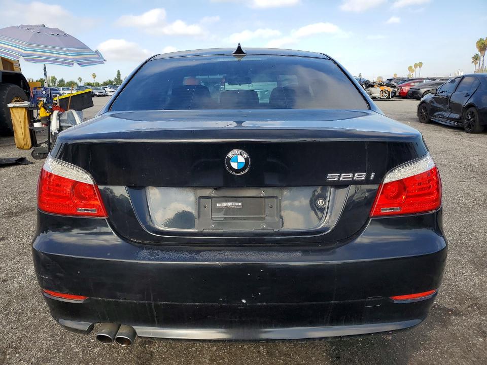 Photo 6 from auction – 2008 BMW 528 with VIN WBANU53578CT15190