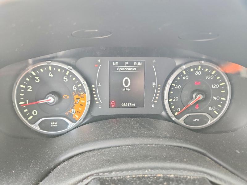 Photo 9 from auction – 2016 JEEP RENEGADE with VIN ZACCJBAT5GPE43327