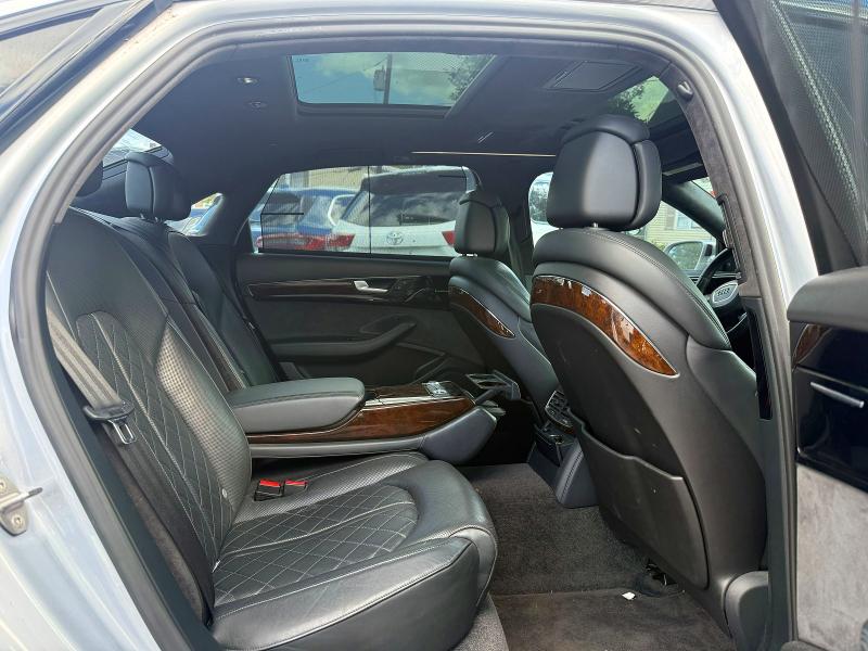 Photo 6 from auction – 2016 AUDI A8 with VIN WAU43AFDXGN010201