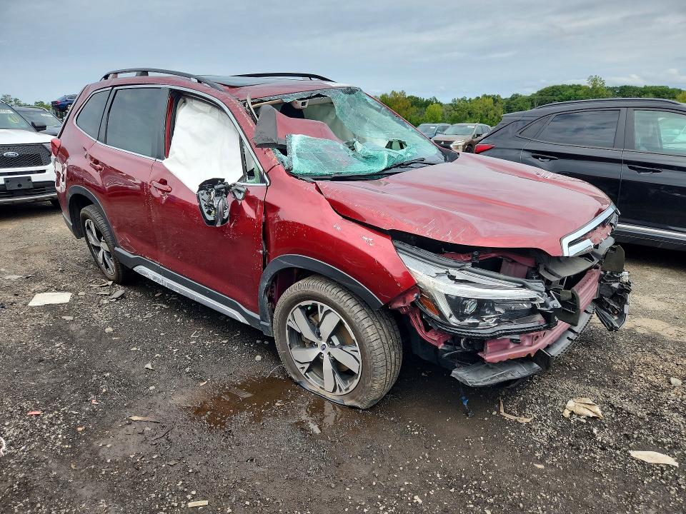 Photo 4 from auction – 2021 SUBARU FORESTER with VIN JF2SKAXC7MH554802
