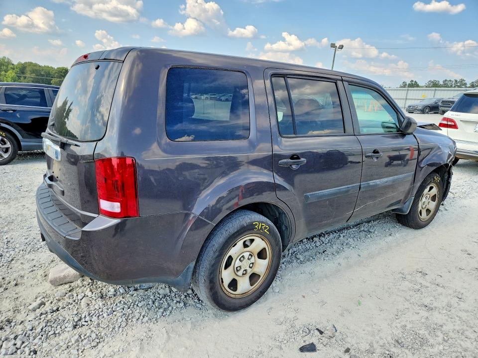 Photo 3 from auction – 2012 HONDA PILOT with VIN 5FNYF3H28CB037215