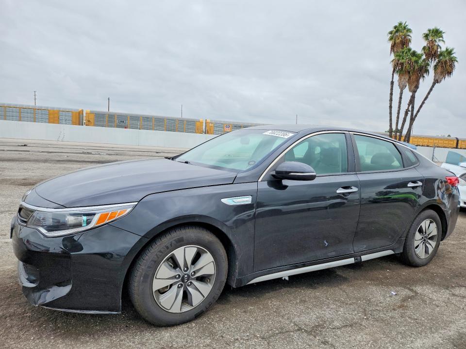 KIA OPTIMA 2017 مع رقم تعريف المركبة KNAGT4LE5H5012855 - صورة من المزاد