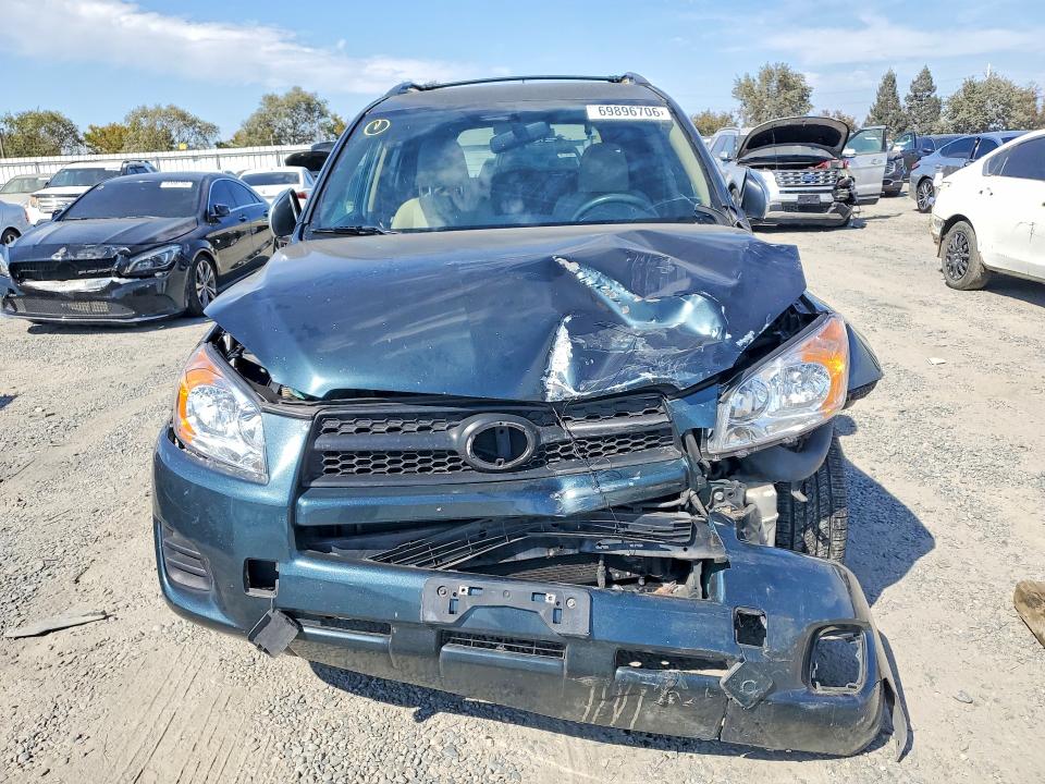 Снимка 5 от търг – 2009 TOYOTA RAV4 с VIN JTMZF33V99D005783