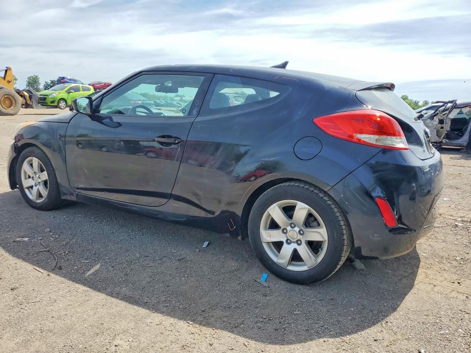 Photo 2 from auction – 2013 HYUNDAI VELOSTER with VIN KMHTC6AD5DU091477