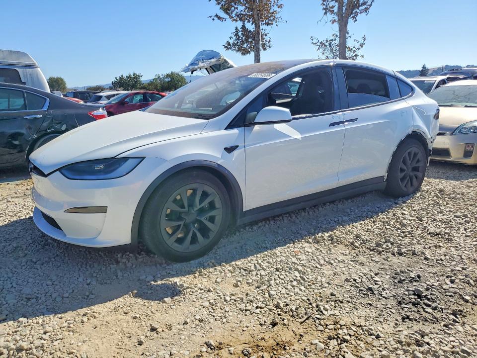 TESLA MODEL X 2023 с VIN 7SAXCDE57PF425618 - Снимка от търг