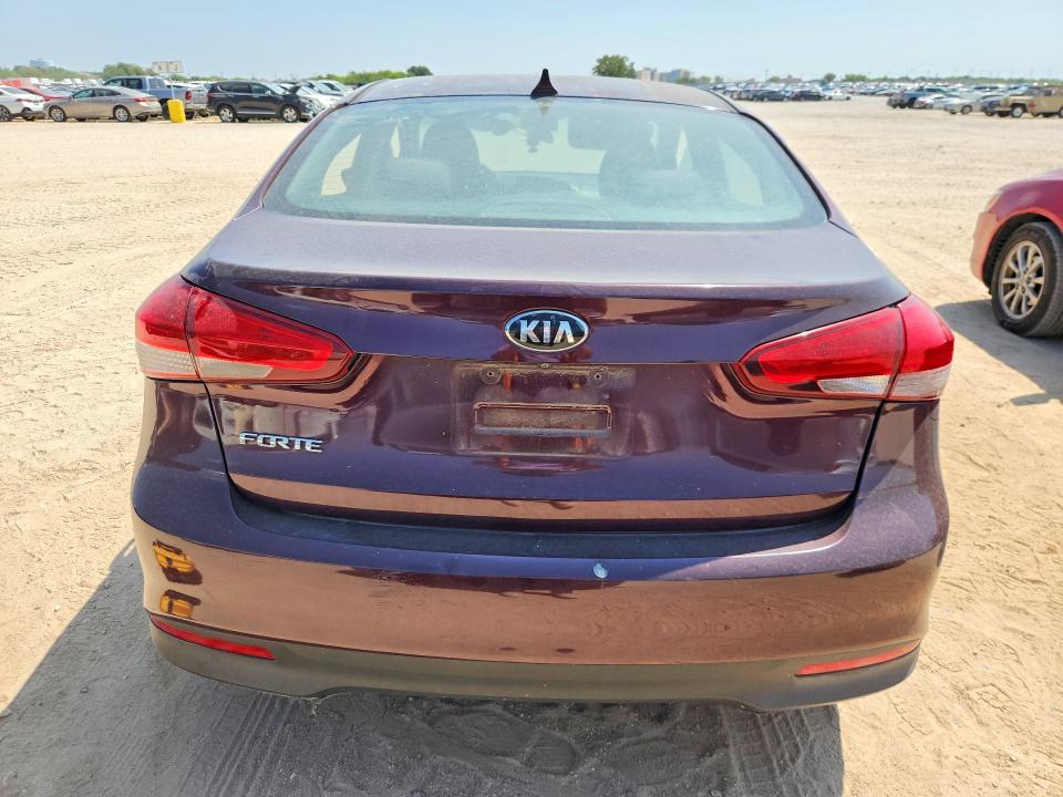Photo 6 from auction – 2017 KIA FORTE with VIN 3KPFL4A70HE017114