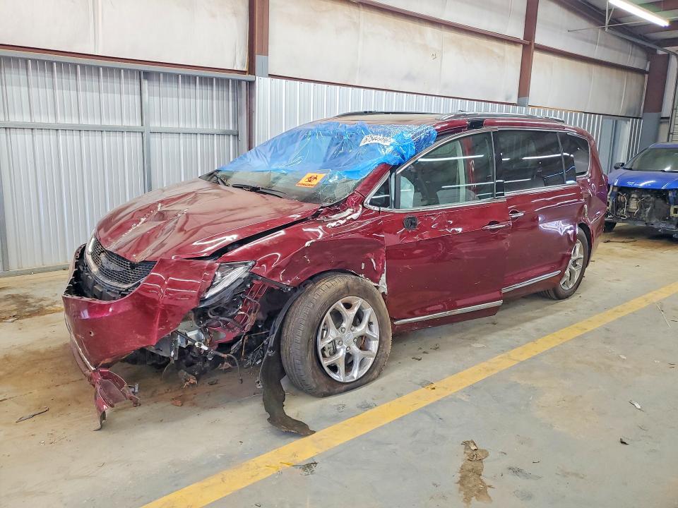 CHRYSLER PACIFICA 2017 с VIN 2C4RC1GG7HR798229 - Снимка от търг
