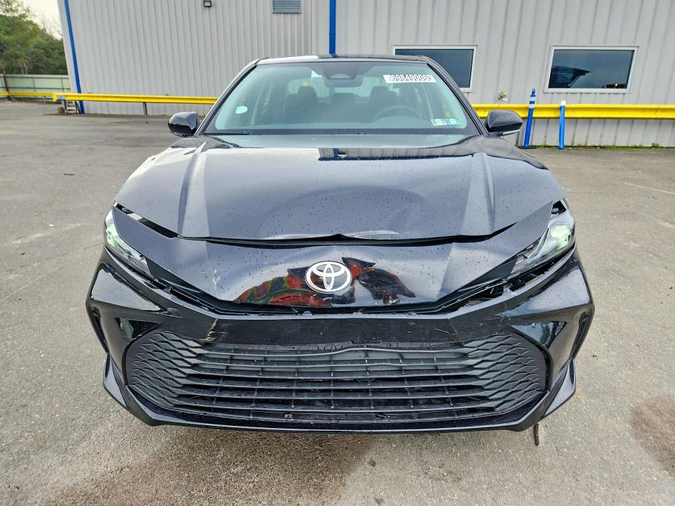 Zdjęcie 5 z aukcji – 2026 TOYOTA CAMRY z VIN 4T1DBADK3TU058450