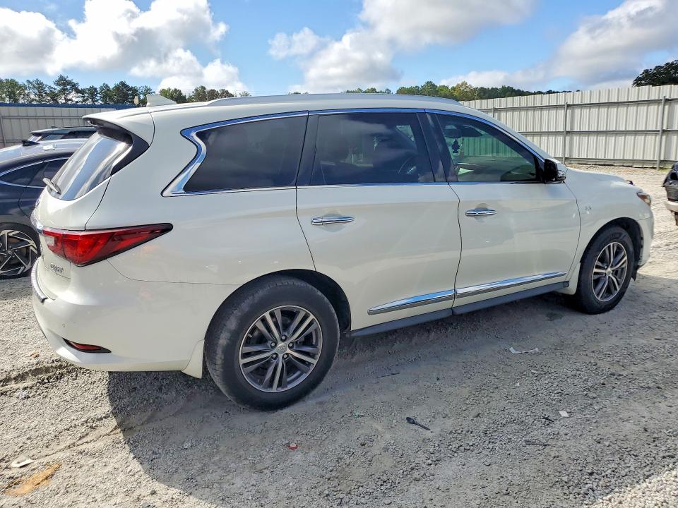 Photo 3 from auction – 2019 INFINITI QX60 with VIN 5N1DL0MN3KC525971