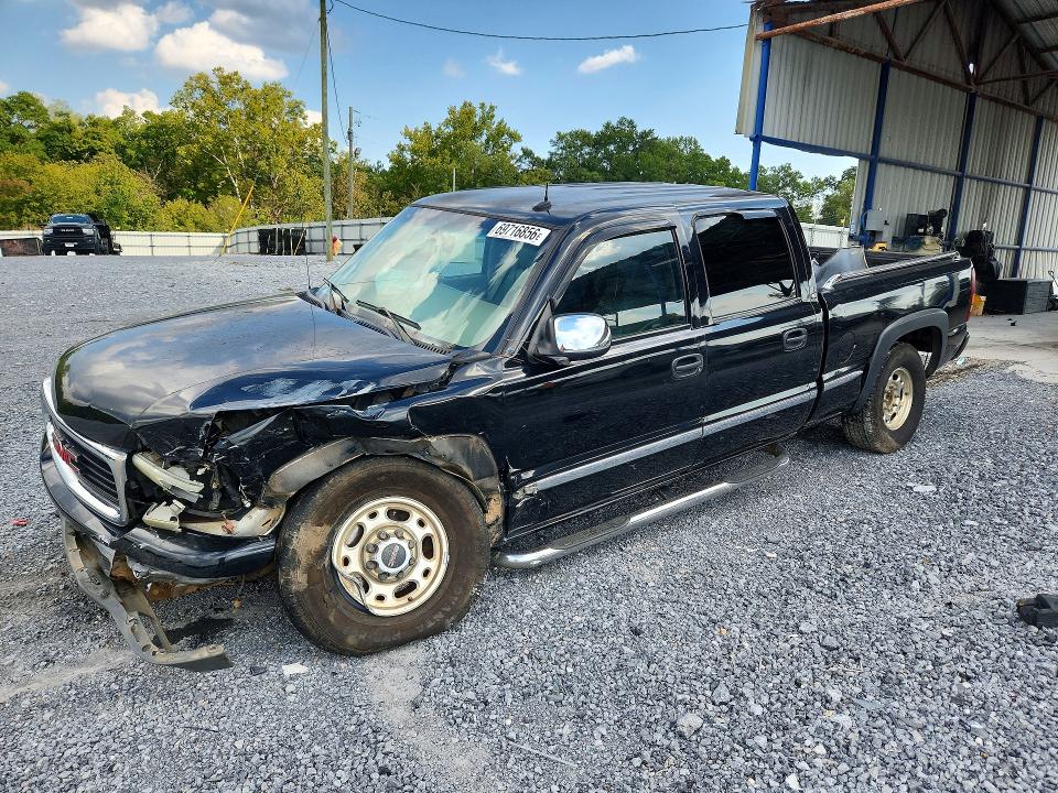 GMC SIERRA 2002 с VIN 1GTGC13UX2F209983 - Снимка от търг