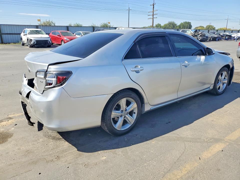 Снимка 3 от търг – 2012 TOYOTA CAMRY с VIN 4T4BF1FK6CR236494
