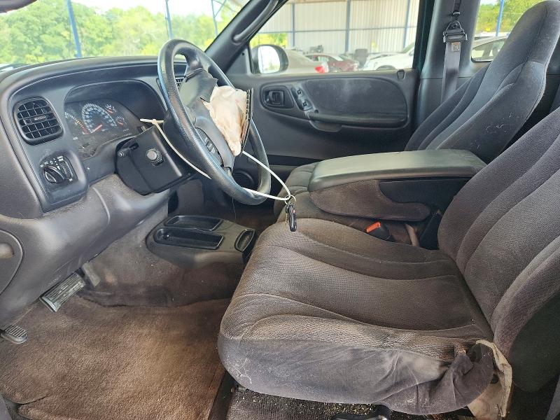 صورة رقم 7 من المزاد - 2000 DODGE DAKOTA مع VIN 1B7GL22X3YS587256