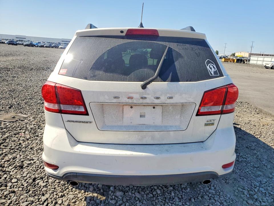 Снимка 6 от търг – 2015 DODGE JOURNEY с VIN 3C4PDCBG9FT653906