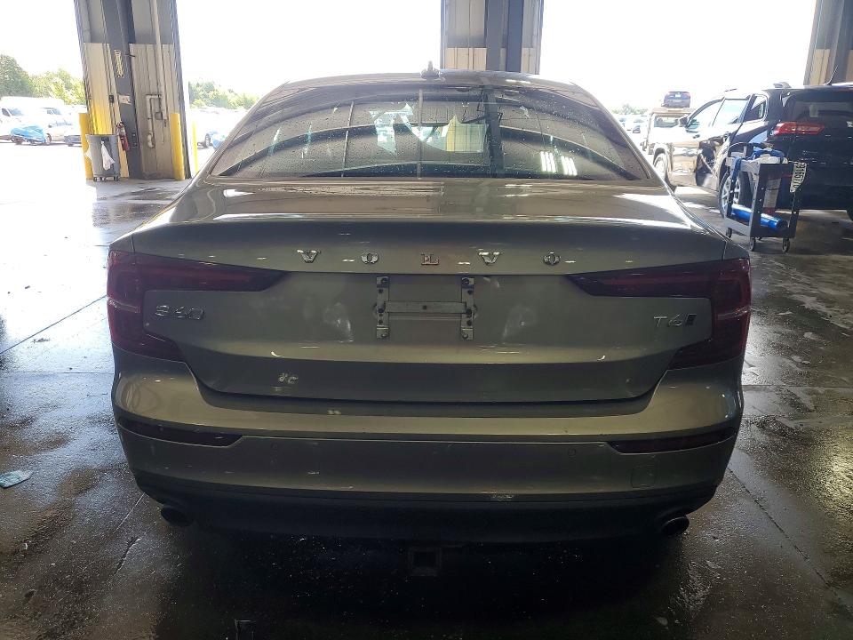Photo 6 from auction – 2020 VOLVO S60 with VIN 7JRA22TKXLG066818