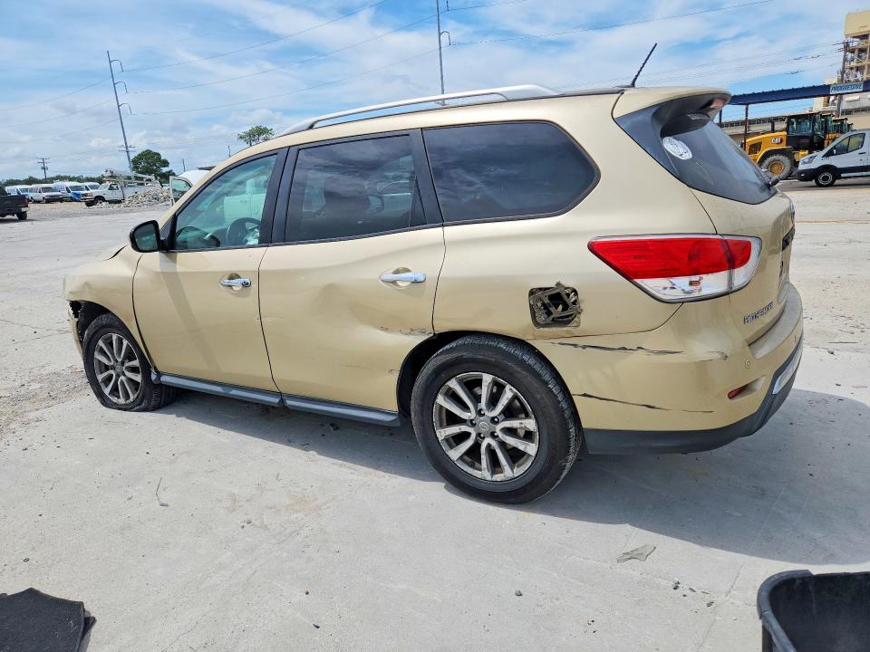 Photo 2 from auction – 2013 NISSAN PATHFINDER with VIN 5N1AR2MM9DC622390