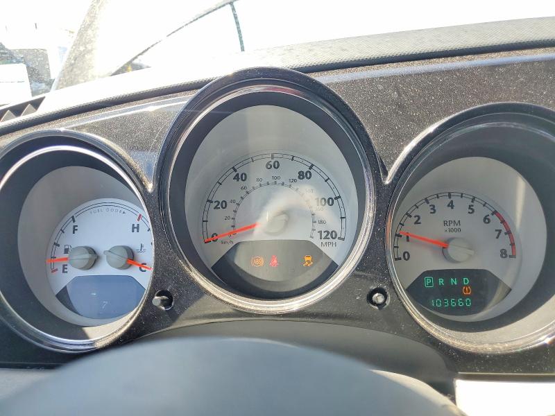 Photo 9 from auction – 2010 CHRYSLER PT CRUISER with VIN 3A4GY5F96AT212037