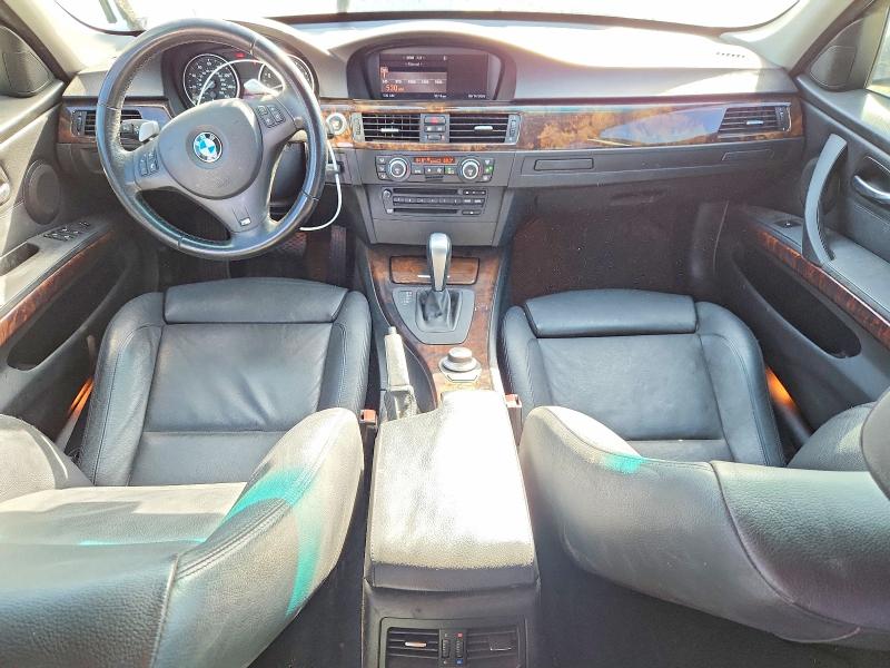 Photo 8 from auction – 2008 BMW 335 with VIN WBAVB735X8KY62624