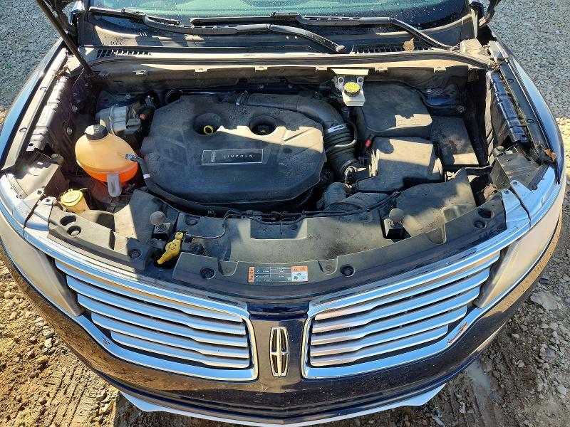 Снимка 12 от търг – 2017 LINCOLN MKC с VIN 5LMCJ1C97HUL55433