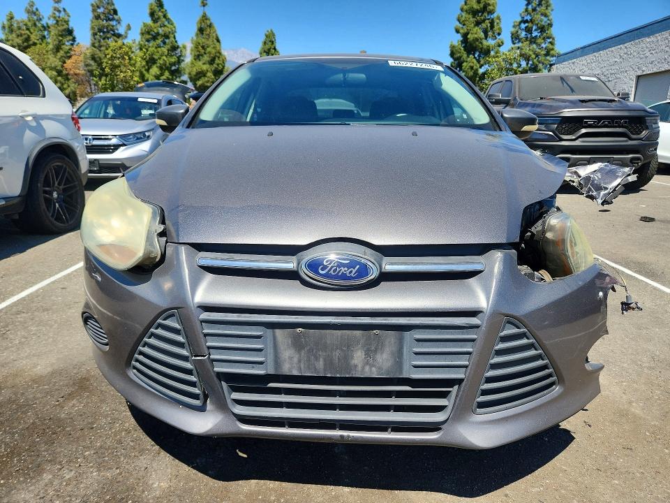 Photo 5 from auction – 2014 FORD FOCUS with VIN 1FADP3F23EL341623
