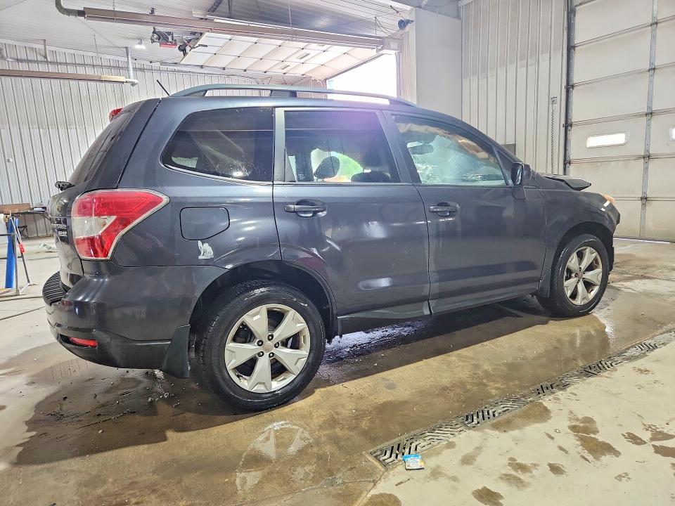 Foto 3 de la subasta – 2015 SUBARU FORESTER con VIN JF2SJAFC2FH553709