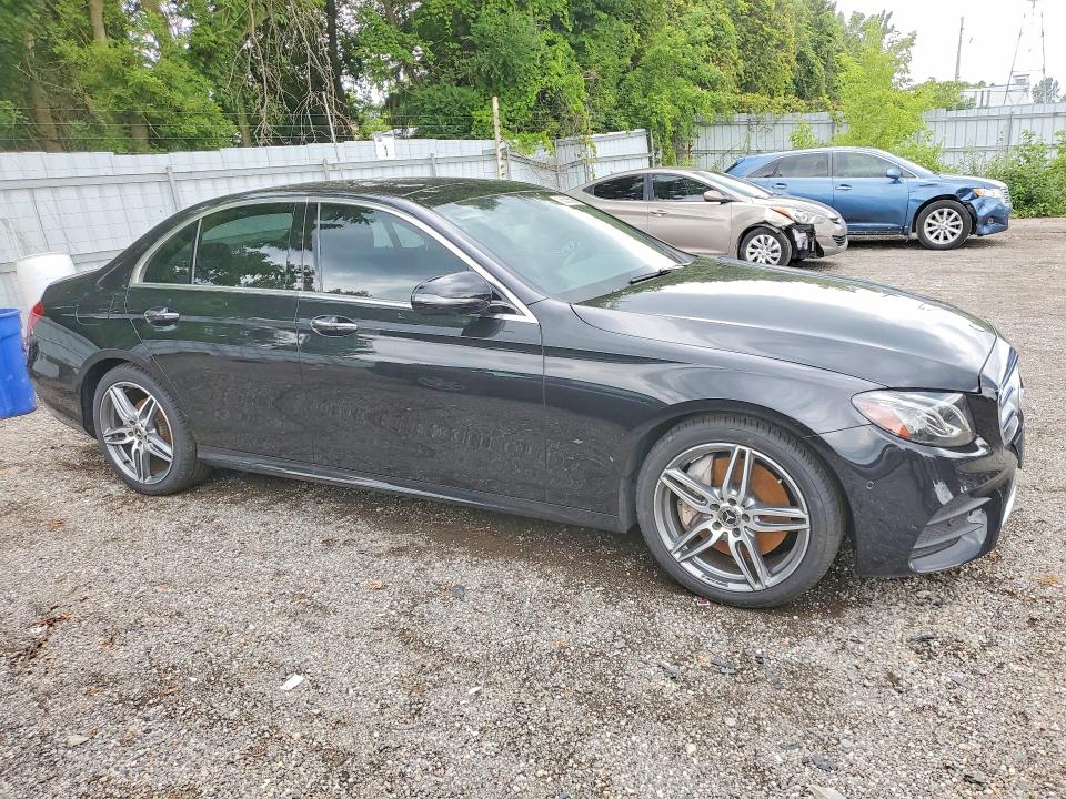 Photo 4 from auction – 2019 MERCEDES-BENZ E with VIN WDDZF4KB5KA587794