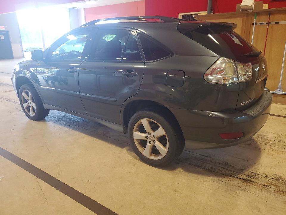 Photo 2 from auction – 2005 LEXUS RX with VIN 2T2HA31U85C073743