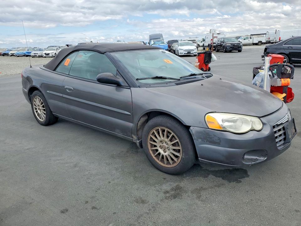 Photo 4 from auction – 2005 CHRYSLER SEBRING with VIN 1C3EL55R85N569761