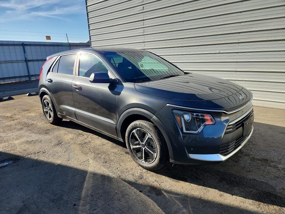 Foto 4 de la subasta – 2026 KIA NIRO con VIN KNDCP3LE0T5331279