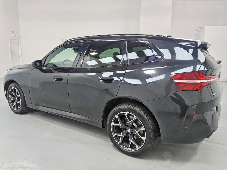 Zdjęcie 2 z aukcji – 2026 BMW X3 z VIN 5UX53GP03T9422449