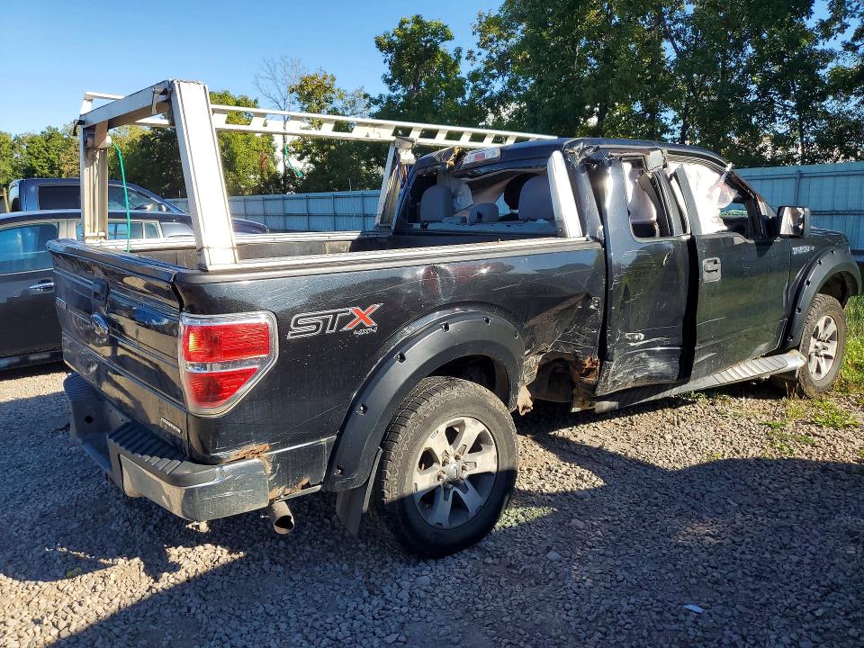 صورة رقم 3 من المزاد - 2014 FORD F150 مع VIN 1FTFX1EF9EFB44918