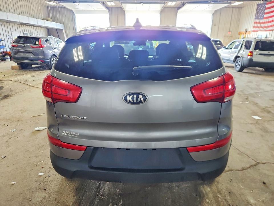 Photo 6 from auction – 2015 KIA SPORTAGE with VIN KNDPBCAC5F7710515