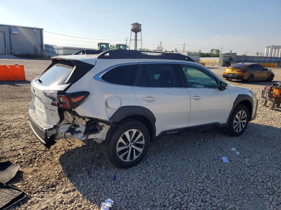 Photo 3 from auction – 2023 SUBARU OUTBACK with VIN 4S4BTADC4P3107762
