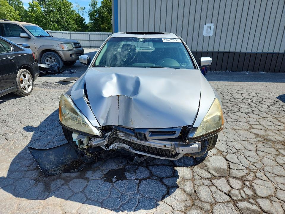 Photo 5 from auction – 2004 HONDA ACCORD with VIN 1HGCM56604A078287
