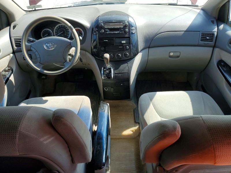Photo 8 from auction – 2005 TOYOTA SIENNA with VIN 5TDZA23C95S271780