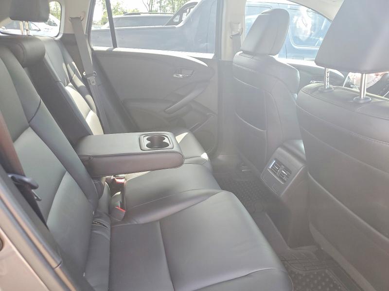 Photo 11 from auction – 2017 ACURA RDX with VIN 5J8TB4H36HL021895