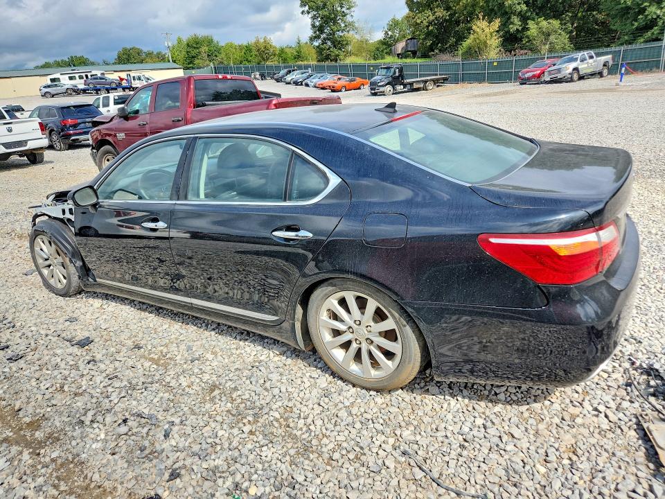 صورة رقم 2 من المزاد - 2011 LEXUS LS مع VIN JTHGL1EF6B5041830
