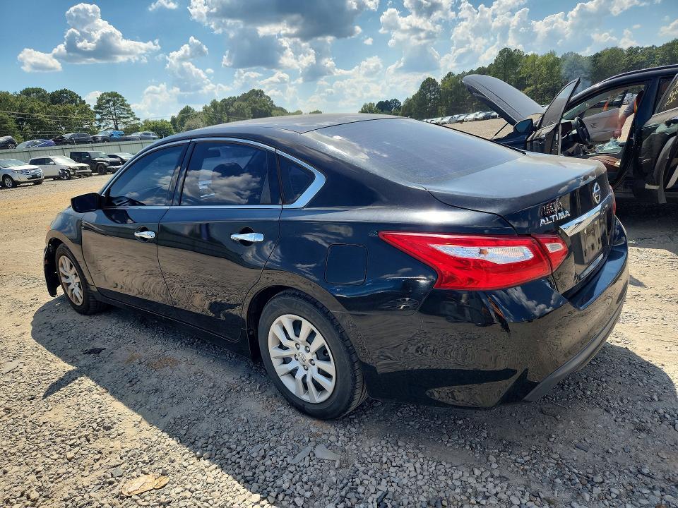 Photo 2 from auction – 2017 NISSAN ALTIMA with VIN 1N4AL3AP1HN335037