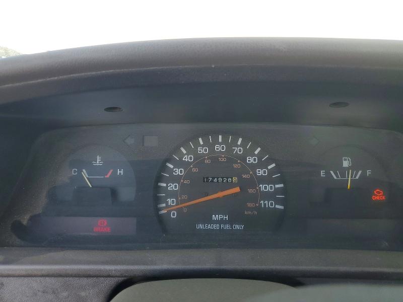 Photo 9 from auction – 1989 TOYOTA PICKUP with VIN JT4RN81R5K0003158