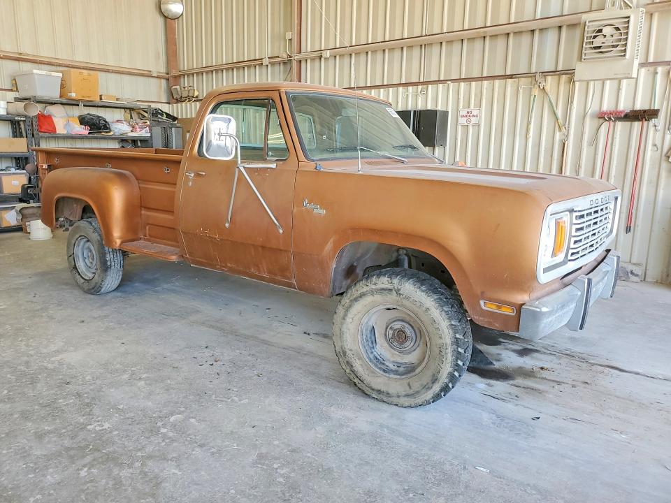 Photo 4 from auction – 1978 DODGE POWER WAGON with VIN W13BF8J508424