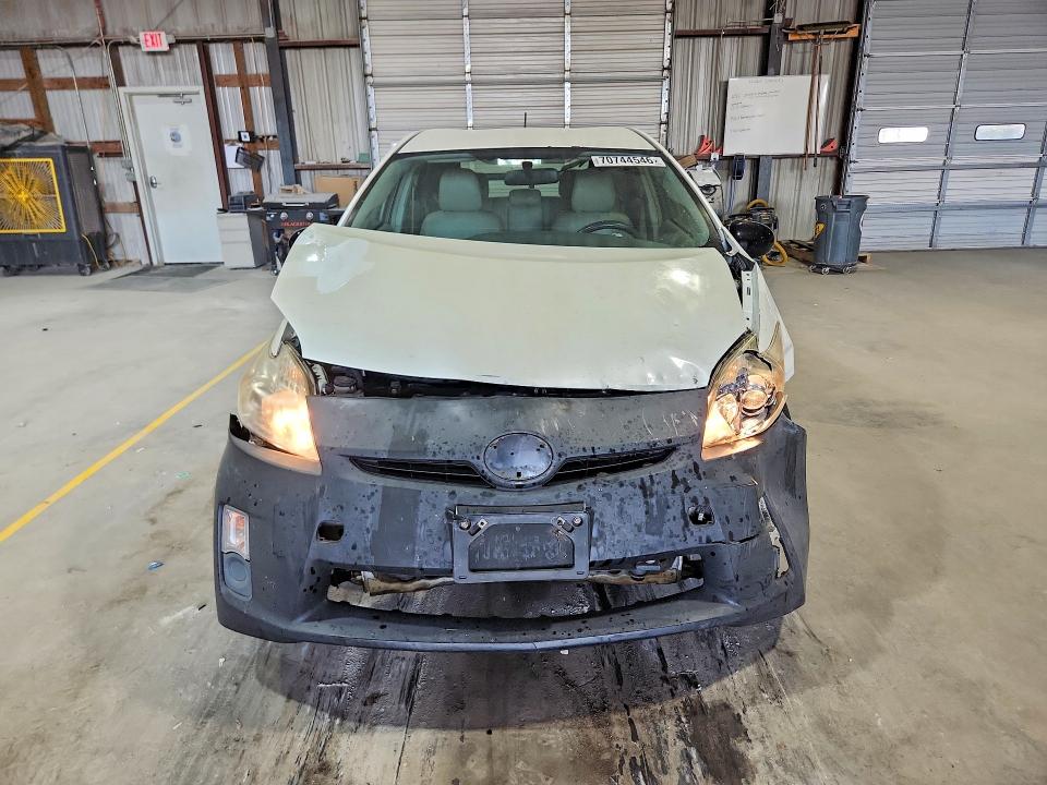 Снимка 5 от търг – 2011 TOYOTA PRIUS с VIN JTDKN3DU8B5372605