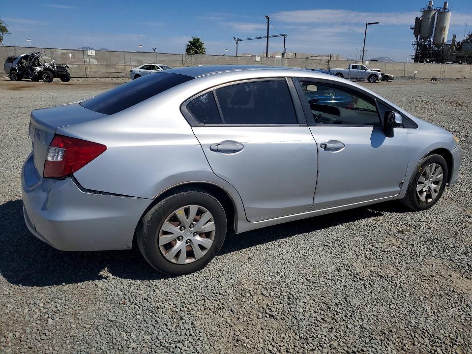 Фото 3 с аукциона – 2012 HONDA CIVIC с VIN 19XFB2F52CE304042