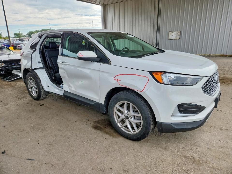 Foto 4 de la subasta – 2024 FORD EDGE con VIN 2FMPK4J96RBA71059